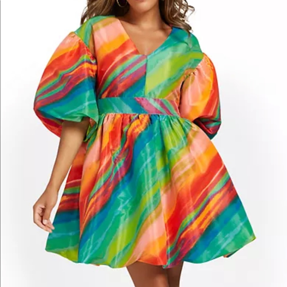 Watercolor-Print V-Neck Bubble Dress